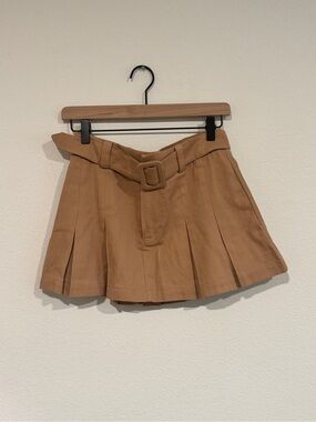 Pleated Mini Skirt with Belt